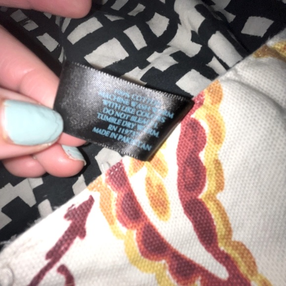 64” x 15”~table runner. Burnt Orange, brick red, yellow floral Great Condition! - Picture 11 of 16